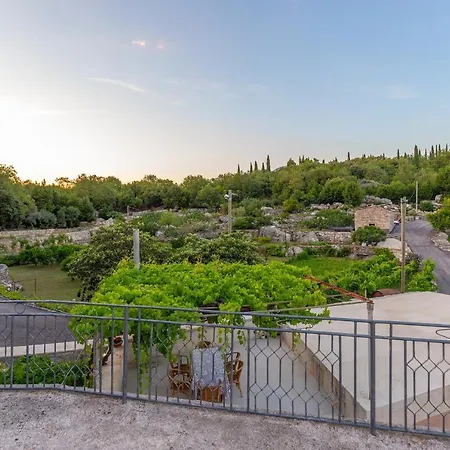 Konavle Zlatovisce Appartement *