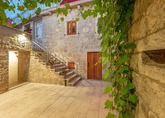 Konavle Zlatovisce *