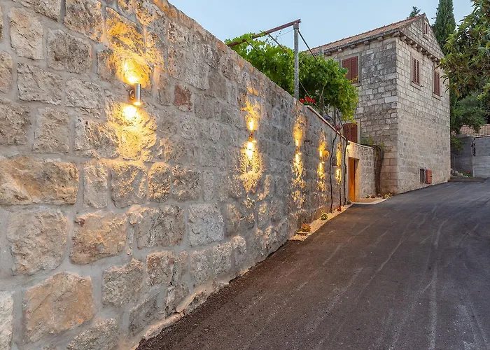 Konavle Zlatovisce 그루다