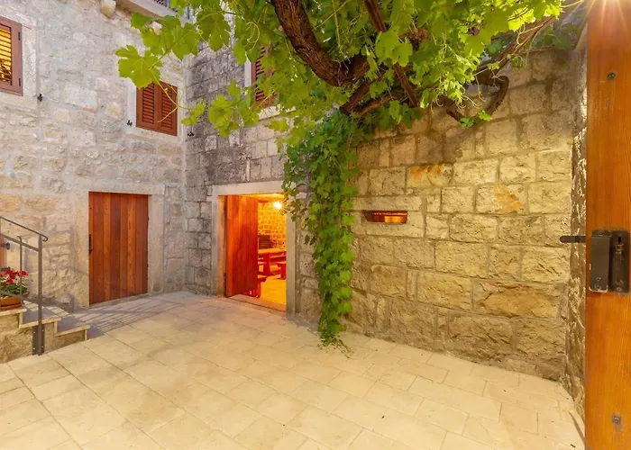 Konavle Zlatovisce 아파트