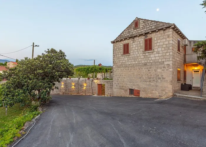 Konavle Zlatovisce *