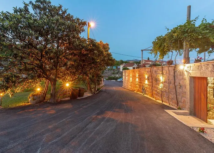 Konavle Zlatovisce 아파트