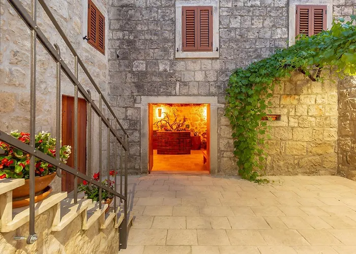 Konavle Zlatovisce 아파트 그루다